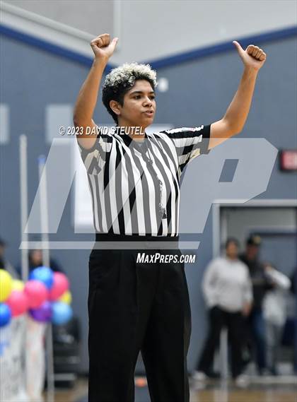 Thumbnail 2 in Cosumnes Oaks @ Vista del Lago (CIF SJS D2 Playoff) photogallery.