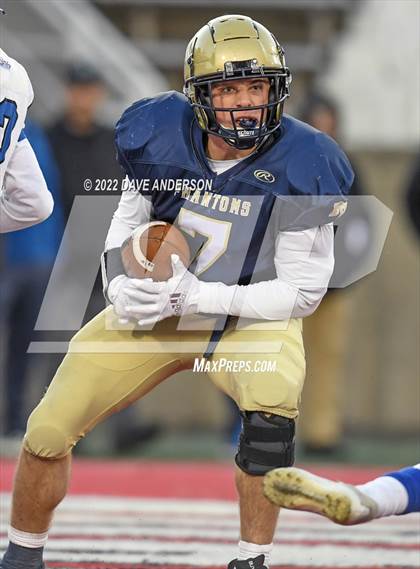 Thumbnail 3 in John Glenn vs. Bayport-Blue Point (Suffolk Class D Final) photogallery.