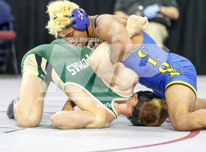 Thumbnail 3 in CIF State Boys Wrestling Championships (Day 1 - Round 1) photogallery.