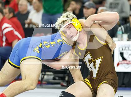 Thumbnail 3 in CIF State Boys Wrestling Championships (Day 1 - Round 1) photogallery.