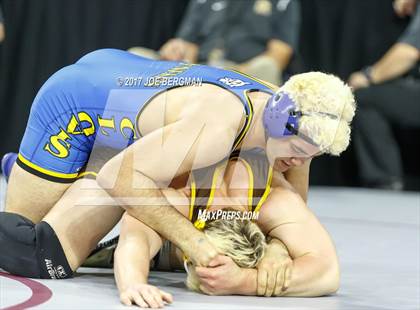 Thumbnail 3 in CIF State Boys Wrestling Championships (Day 1 - Round 1) photogallery.