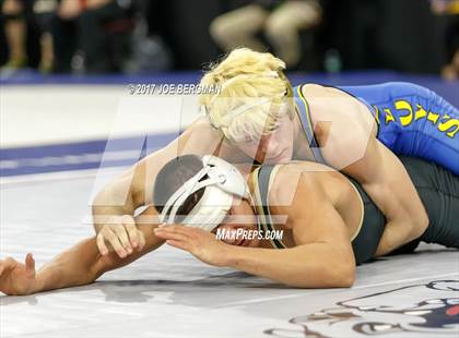 Thumbnail 2 in CIF State Boys Wrestling Championships (Day 1 - Round 1) photogallery.