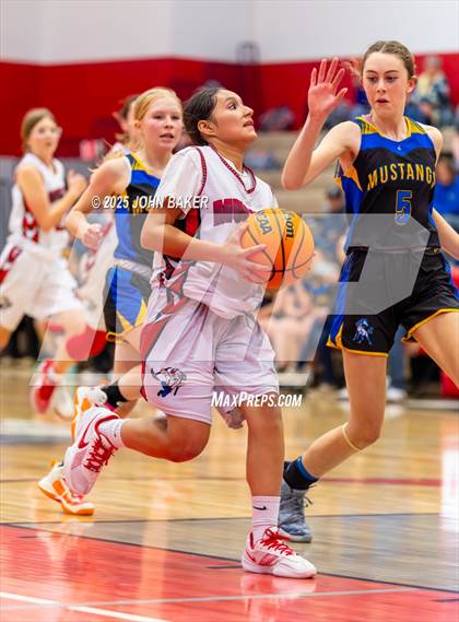 Thumbnail 1 in Lund @ Tonopah photogallery.