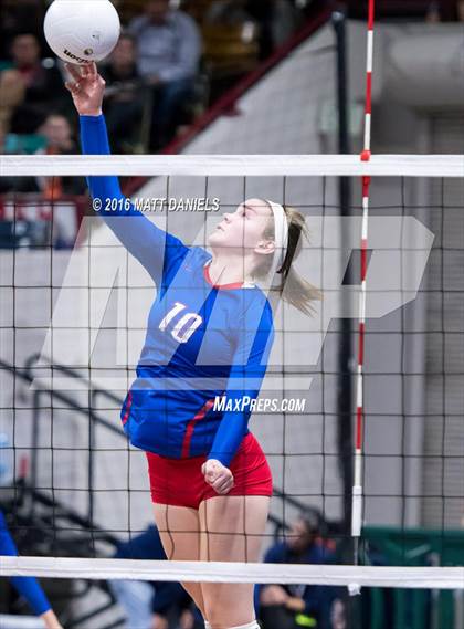 Thumbnail 2 in Fairview vs. Cherry Creek (CHSAA 5A Playoff) photogallery.