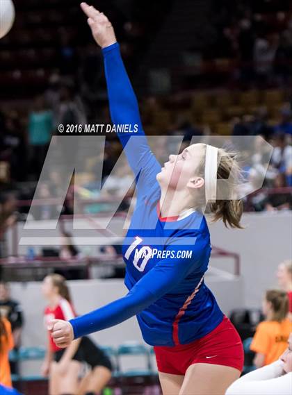 Thumbnail 2 in Fairview vs. Cherry Creek (CHSAA 5A Playoff) photogallery.