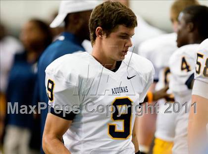 Thumbnail 2 in St. Thomas Aquinas vs. Skyline (Kirk Herbstreit National Kickoff Classic) photogallery.