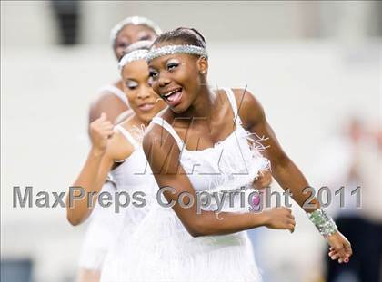 Thumbnail 3 in St. Thomas Aquinas vs. Skyline (Kirk Herbstreit National Kickoff Classic) photogallery.