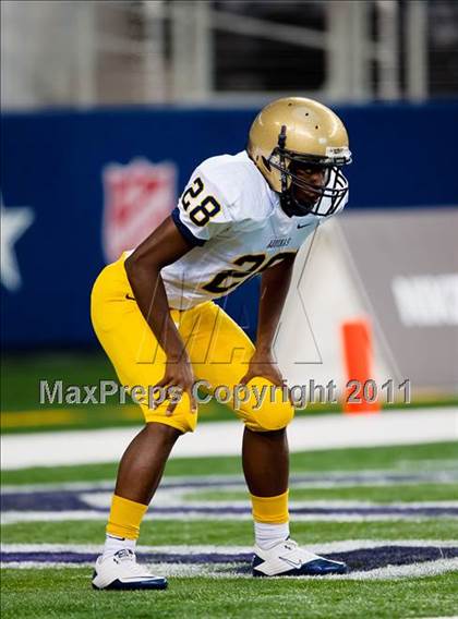 Thumbnail 2 in St. Thomas Aquinas vs. Skyline (Kirk Herbstreit National Kickoff Classic) photogallery.