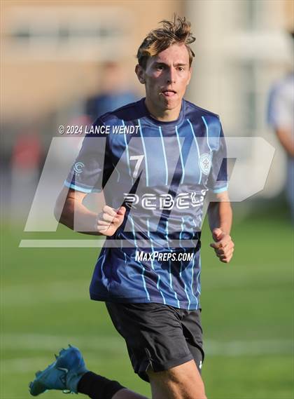 Thumbnail 3 in Valor Christian @ Columbine photogallery.