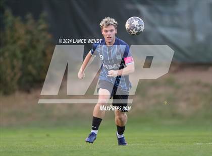 Thumbnail 2 in Valor Christian @ Columbine photogallery.