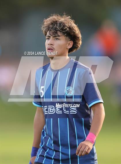 Thumbnail 2 in Valor Christian @ Columbine photogallery.