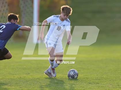 Thumbnail 3 in Valor Christian @ Columbine photogallery.
