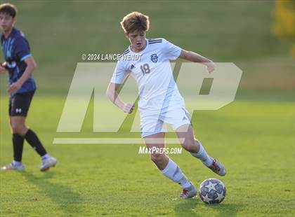 Thumbnail 2 in Valor Christian @ Columbine photogallery.