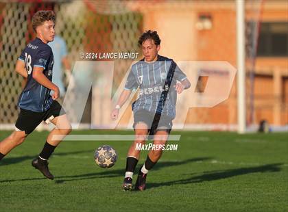 Thumbnail 2 in Valor Christian @ Columbine photogallery.