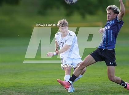Thumbnail 2 in Valor Christian @ Columbine photogallery.