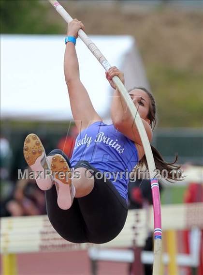 Thumbnail 2 in CIF SJS Masters Championships (Girls Pole Vault) photogallery.