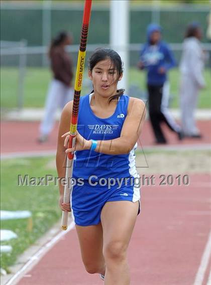 Thumbnail 1 in CIF SJS Masters Championships (Girls Pole Vault) photogallery.