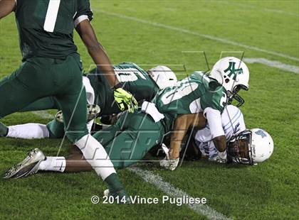 Thumbnail 1 in Hamilton vs. Sylmar (CIF L.A.C.S. D2 Final) photogallery.