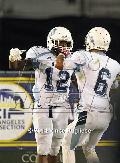 Thumbnail 3 in Hamilton vs. Sylmar (CIF L.A.C.S. D2 Final) photogallery.