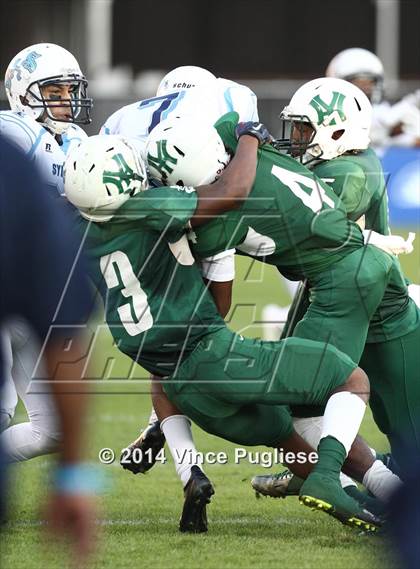 Thumbnail 1 in Hamilton vs. Sylmar (CIF L.A.C.S. D2 Final) photogallery.