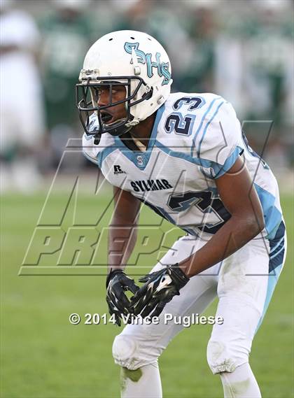 Thumbnail 3 in Hamilton vs. Sylmar (CIF L.A.C.S. D2 Final) photogallery.