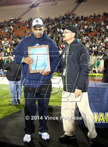 Thumbnail 2 in Hamilton vs. Sylmar (CIF L.A.C.S. D2 Final) photogallery.