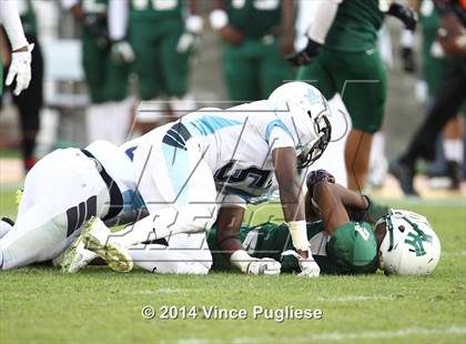 Thumbnail 1 in Hamilton vs. Sylmar (CIF L.A.C.S. D2 Final) photogallery.