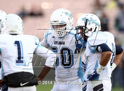 Thumbnail 3 in Hamilton vs. Sylmar (CIF L.A.C.S. D2 Final) photogallery.