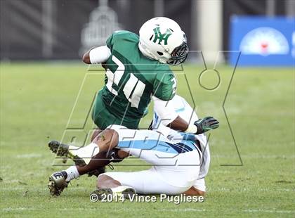 Thumbnail 2 in Hamilton vs. Sylmar (CIF L.A.C.S. D2 Final) photogallery.