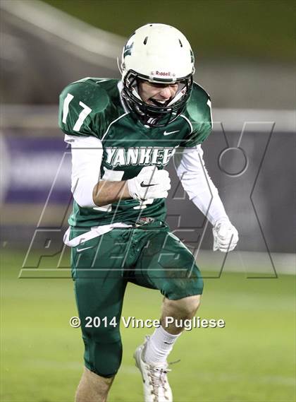 Thumbnail 3 in Hamilton vs. Sylmar (CIF L.A.C.S. D2 Final) photogallery.