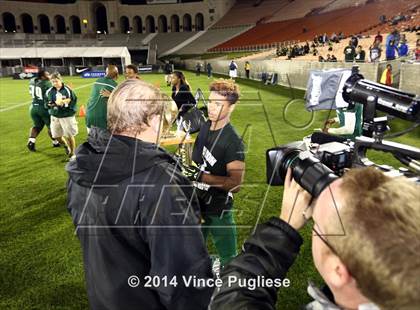 Thumbnail 2 in Hamilton vs. Sylmar (CIF L.A.C.S. D2 Final) photogallery.