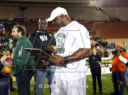 Thumbnail 1 in Hamilton vs. Sylmar (CIF L.A.C.S. D2 Final) photogallery.