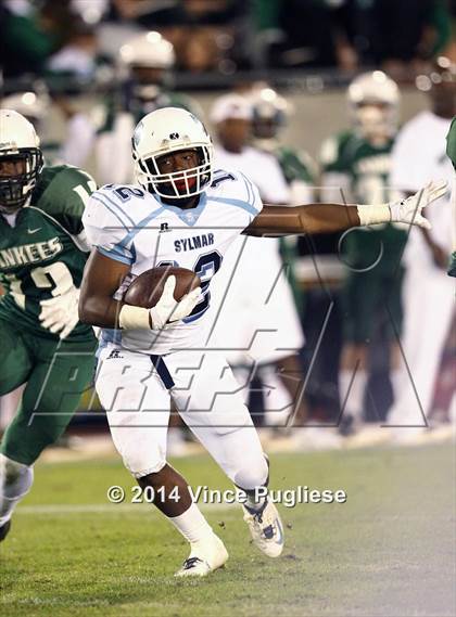 Thumbnail 1 in Hamilton vs. Sylmar (CIF L.A.C.S. D2 Final) photogallery.