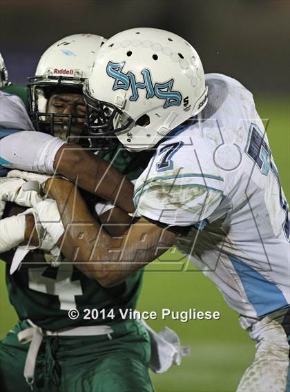 Thumbnail 1 in Hamilton vs. Sylmar (CIF L.A.C.S. D2 Final) photogallery.