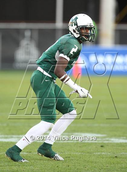Thumbnail 2 in Hamilton vs. Sylmar (CIF L.A.C.S. D2 Final) photogallery.