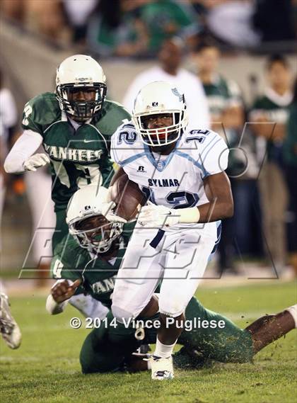 Thumbnail 3 in Hamilton vs. Sylmar (CIF L.A.C.S. D2 Final) photogallery.