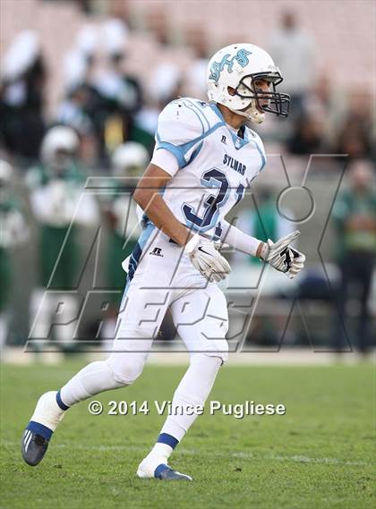 Thumbnail 1 in Hamilton vs. Sylmar (CIF L.A.C.S. D2 Final) photogallery.