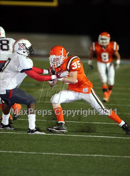Thumbnail 2 in Poly vs. King photogallery.