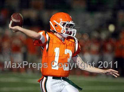 Thumbnail 2 in Poly vs. King photogallery.