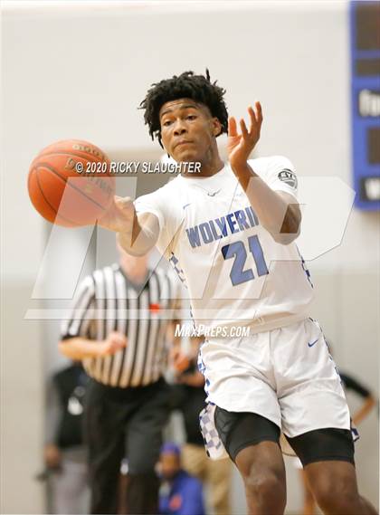 Thumbnail 3 in East Saint Louis @ Vashon Varsity photogallery.
