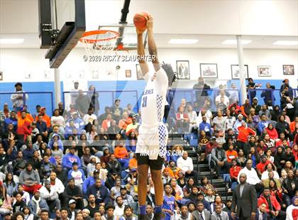 Thumbnail 3 in East Saint Louis @ Vashon Varsity photogallery.