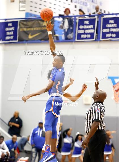 Thumbnail 1 in East Saint Louis @ Vashon Varsity photogallery.