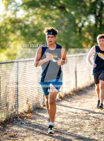 Thumbnail 2 in SJS Metro League Center Meet #2  photogallery.