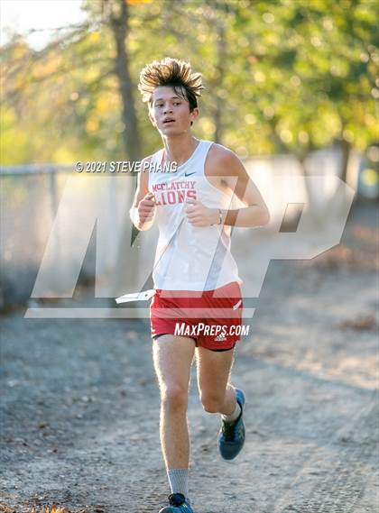 Thumbnail 1 in SJS Metro League Center Meet #2  photogallery.