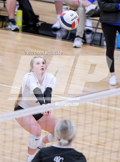 Thumbnail 1 in Valley Christian vs. Pusch Ridge Christian Academy (AIA 3A Round 1 Playoff) photogallery.