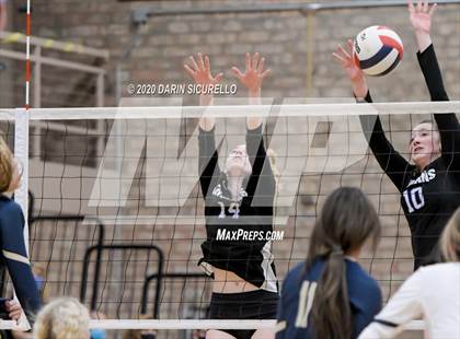 Thumbnail 1 in Valley Christian vs. Pusch Ridge Christian Academy (AIA 3A Round 1 Playoff) photogallery.
