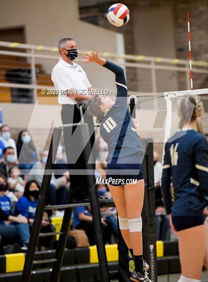 Thumbnail 2 in Valley Christian vs. Pusch Ridge Christian Academy (AIA 3A Round 1 Playoff) photogallery.