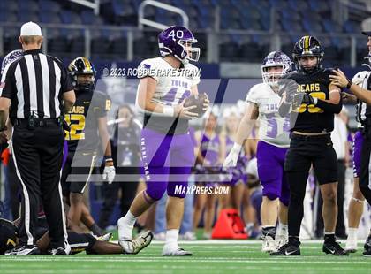 Thumbnail 1 in Tolar @ Timpson (UIL 2A D1 Football Final) photogallery.