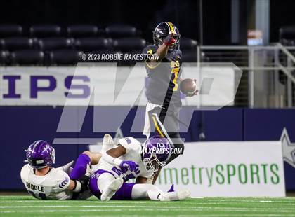 Thumbnail 3 in Tolar @ Timpson (UIL 2A D1 Football Final) photogallery.