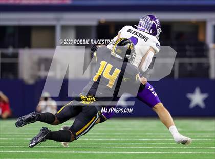 Thumbnail 1 in Tolar @ Timpson (UIL 2A D1 Football Final) photogallery.